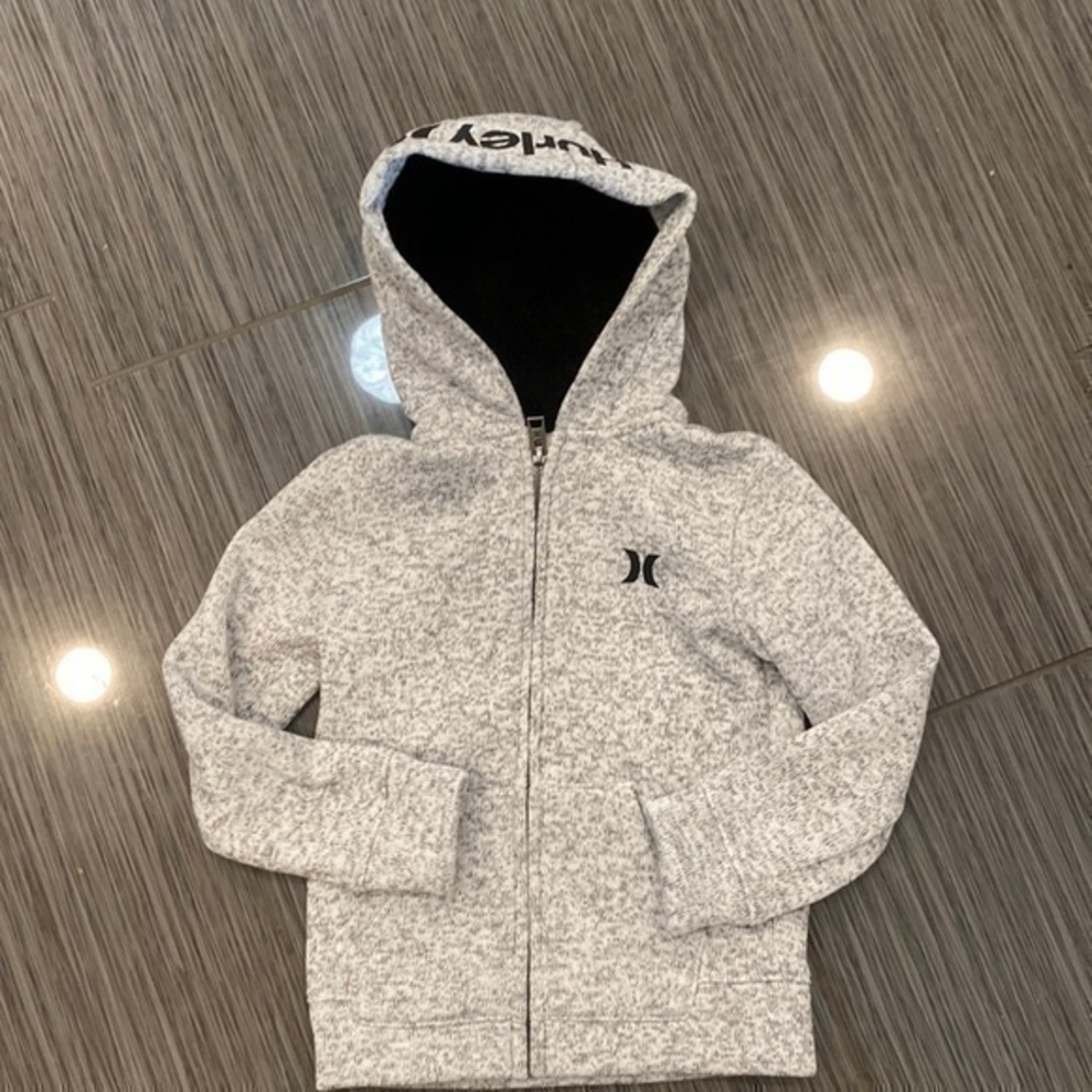 Hurley zip up hoodie (used once)